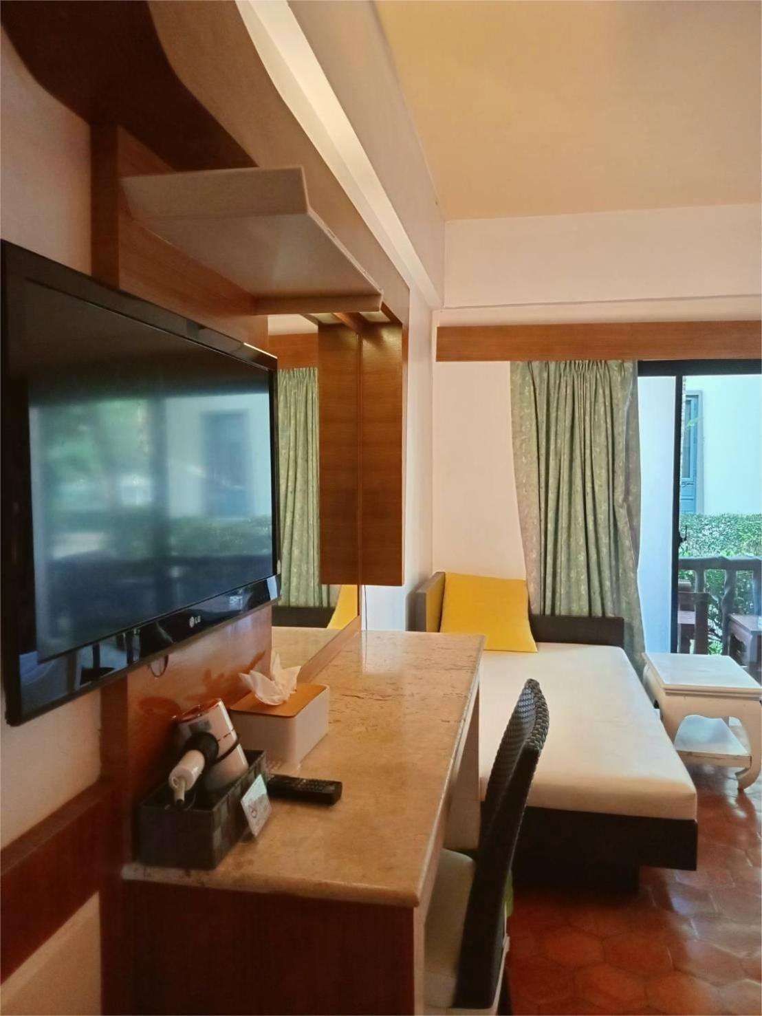 Bhumiyama Beach Resort Koh Chang Exterior foto